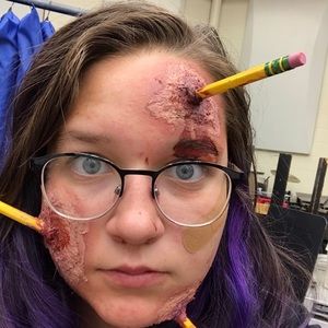 Meet your Posher, Chloe